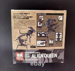 Alien Queen PVC Figure 32cm Revoltech Kaiyodo