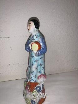 Chinese Antique Famille Rose Porcelain figure female detailed H 24cm