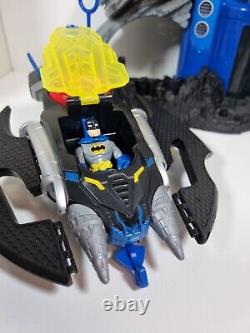 Imaginext Batman Cave Playset With Figures & bike Vehicle & Ship used
